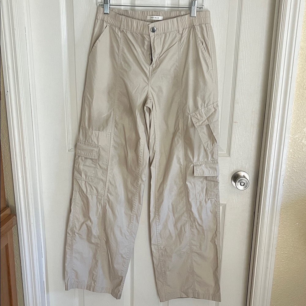 PacSun Women's Cream Cargo Pants